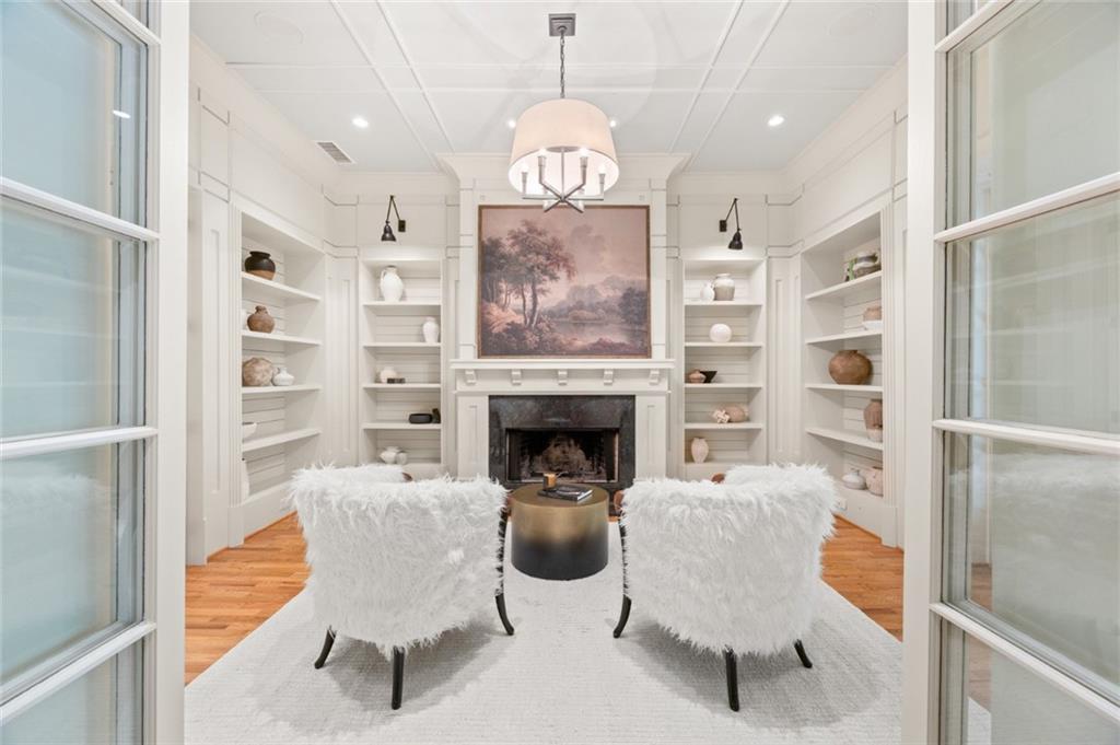707 Darlington Road Northeast Atlanta, GA 30305 - Photo 6 of 69 Gallery Image 6