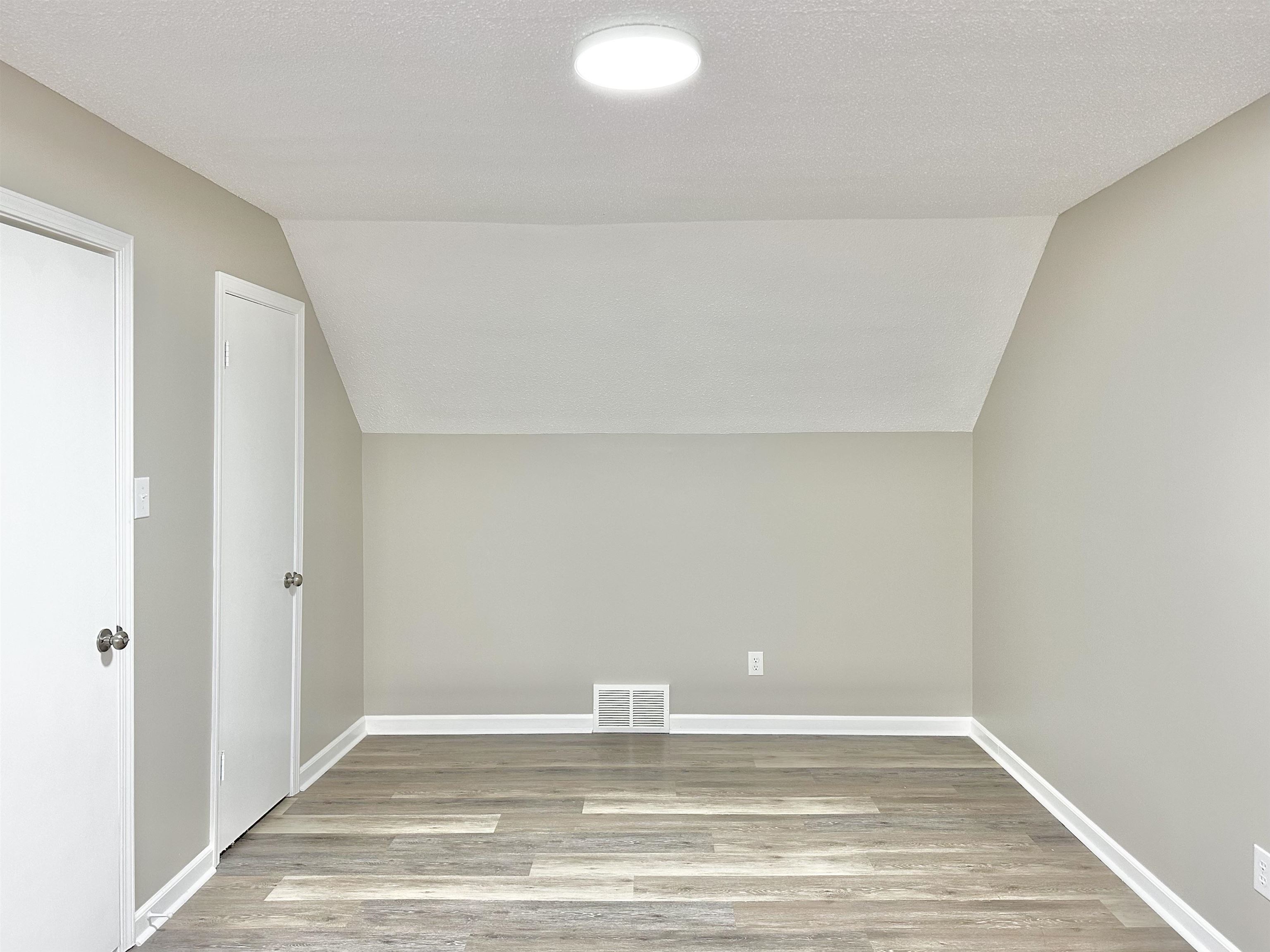 4376 Coleman Road Memphis, TN 38128 - Photo 17 of 21 a view of an empty room