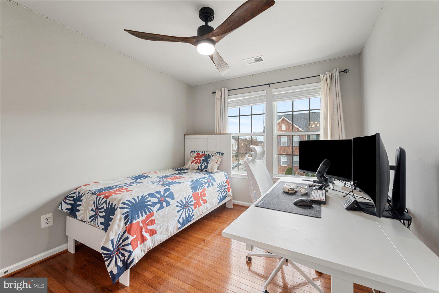 12761 Stone Lined Circle Lake Ridge, VA 22192 - Photo 13 of 24