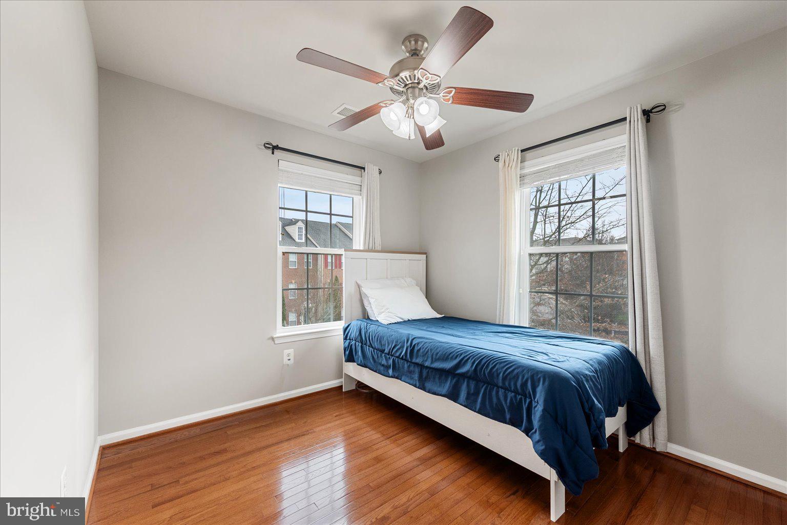 12761 Stone Lined Circle Lake Ridge, VA 22192 - Photo 15 of 24