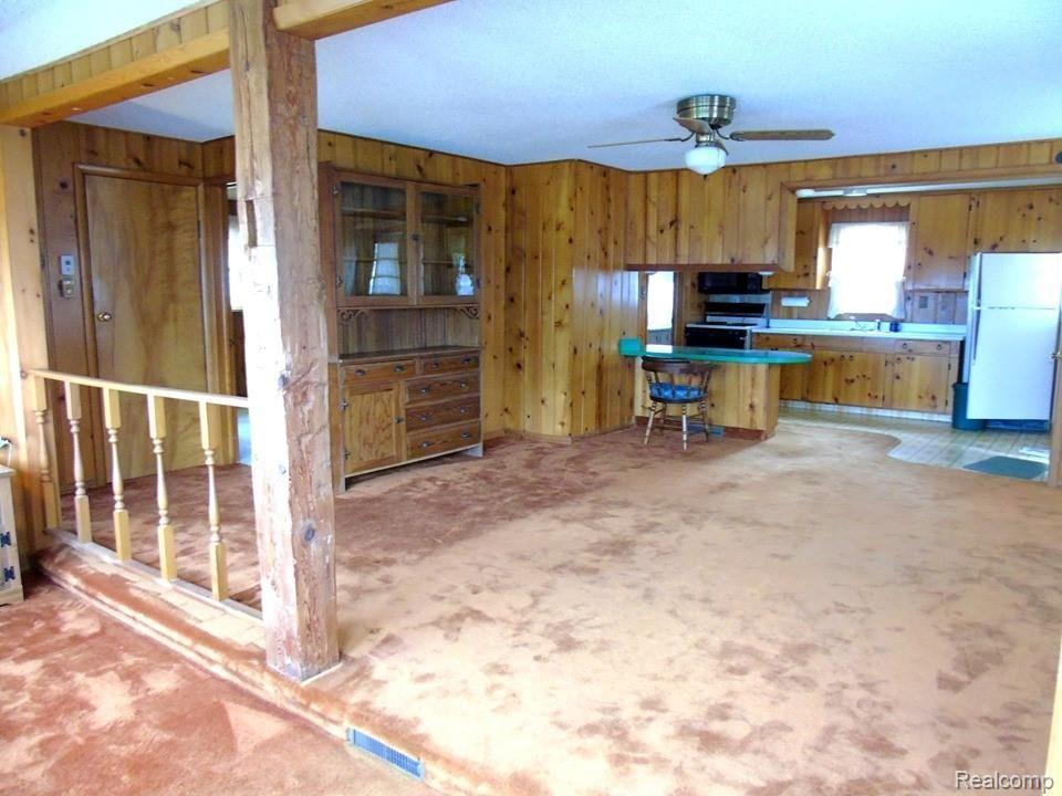 4615 Port Austin Road Caseville, MI 48725 - Photo 5 of 26 very spacious.jpg