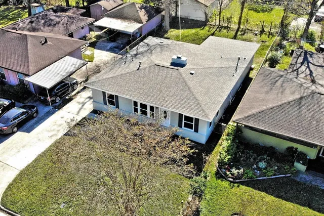 $2,400 | 3834 Rosedale Street, Houston, TX 77004