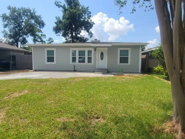 $2,400 | 3834 Rosedale Street, Houston, TX 77004