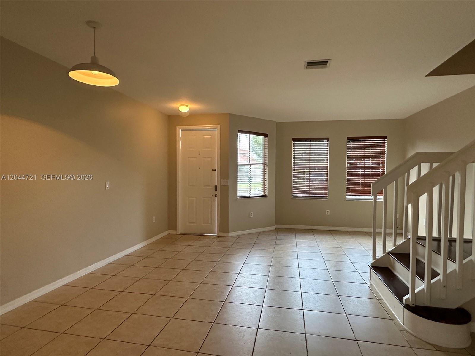 13741 Southwest 274th Terrace Homestead, FL 33032 - Photo 9 of 35