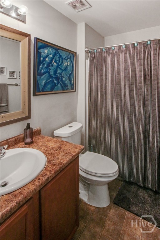 24 Transom Road Port Wentworth, GA 31407 - Photo 19 of 20 Upstairs Full Guest Bath