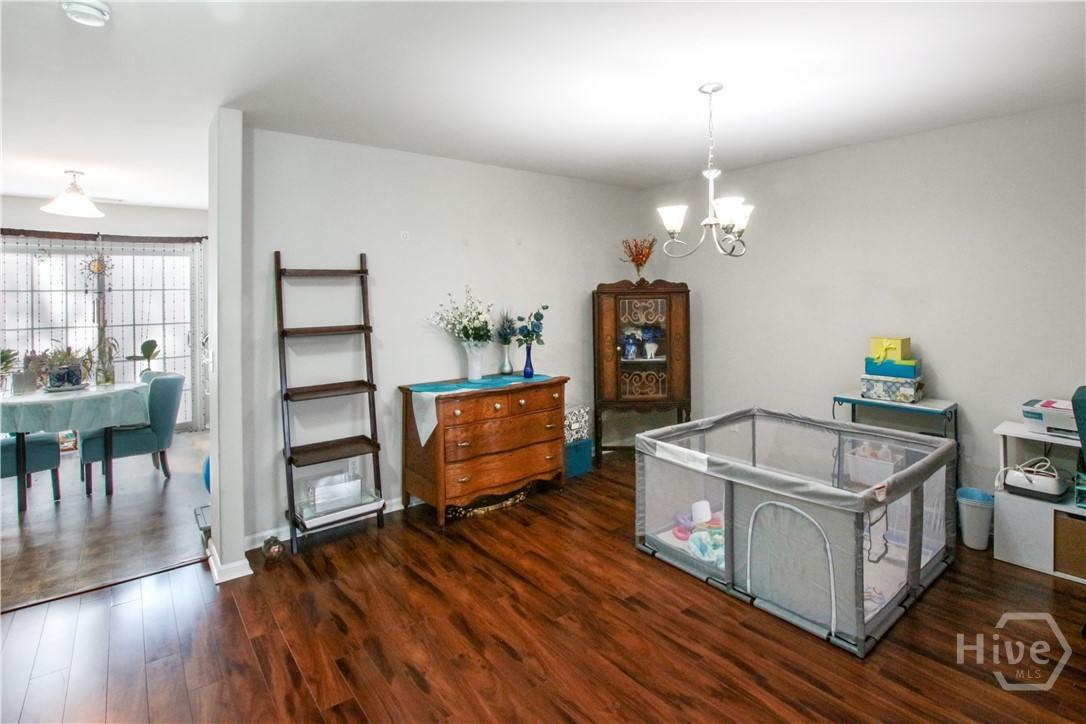 24 Transom Road Port Wentworth, GA 31407 - Photo 7 of 20 Dining Area