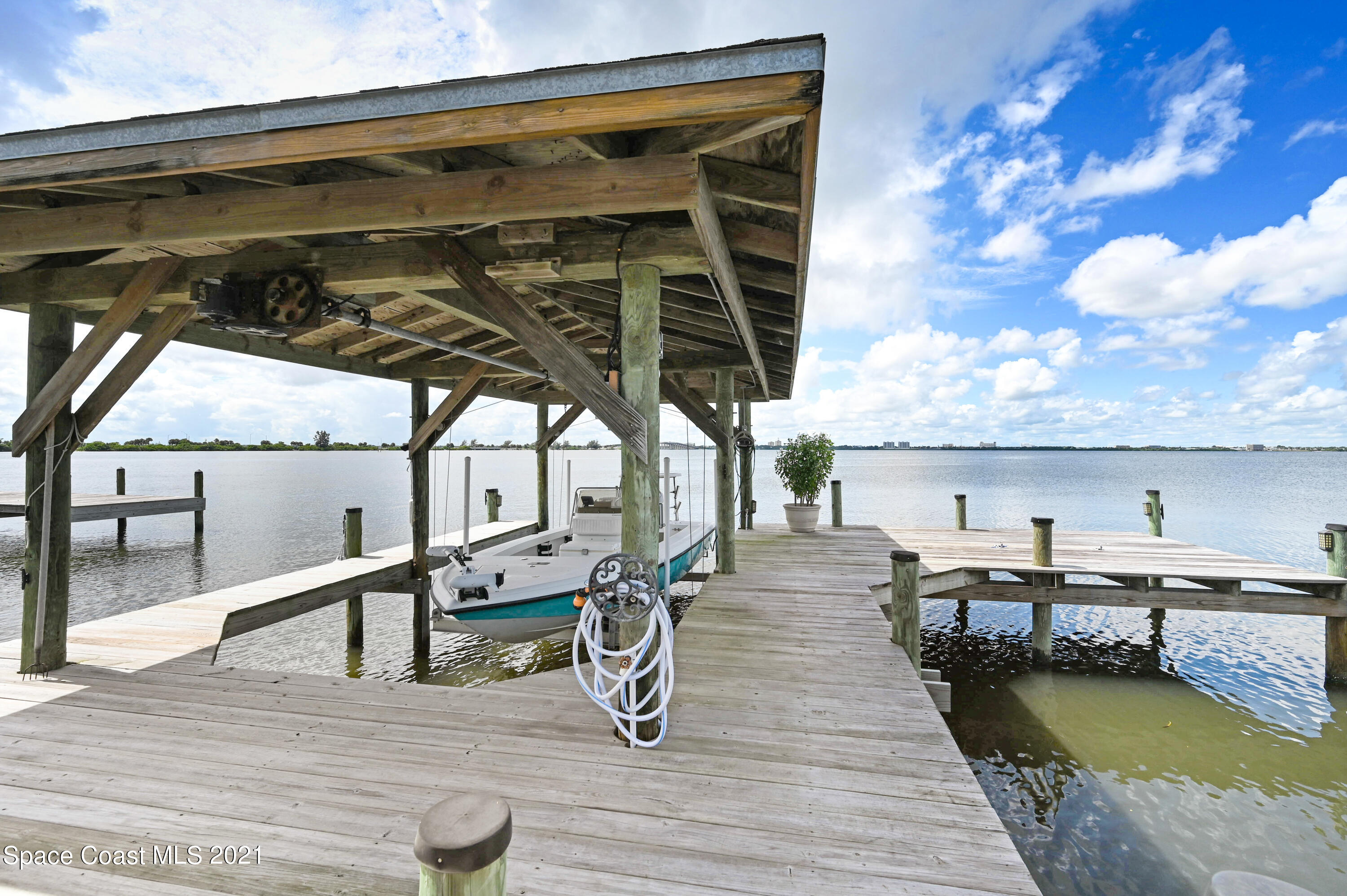 600 North Riverside Drive Indialantic, FL 32903 - Photo 35 of 85 DSC_2897