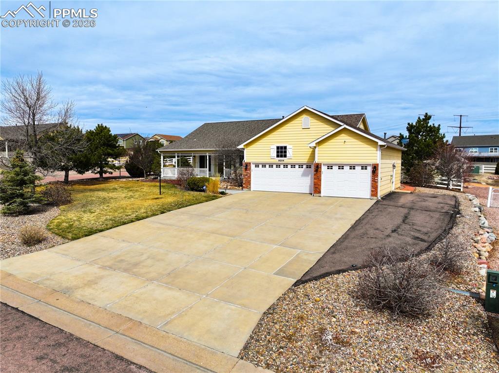 9204 Rockingham Drive Peyton, CO 80831 - Photo 3 of 50