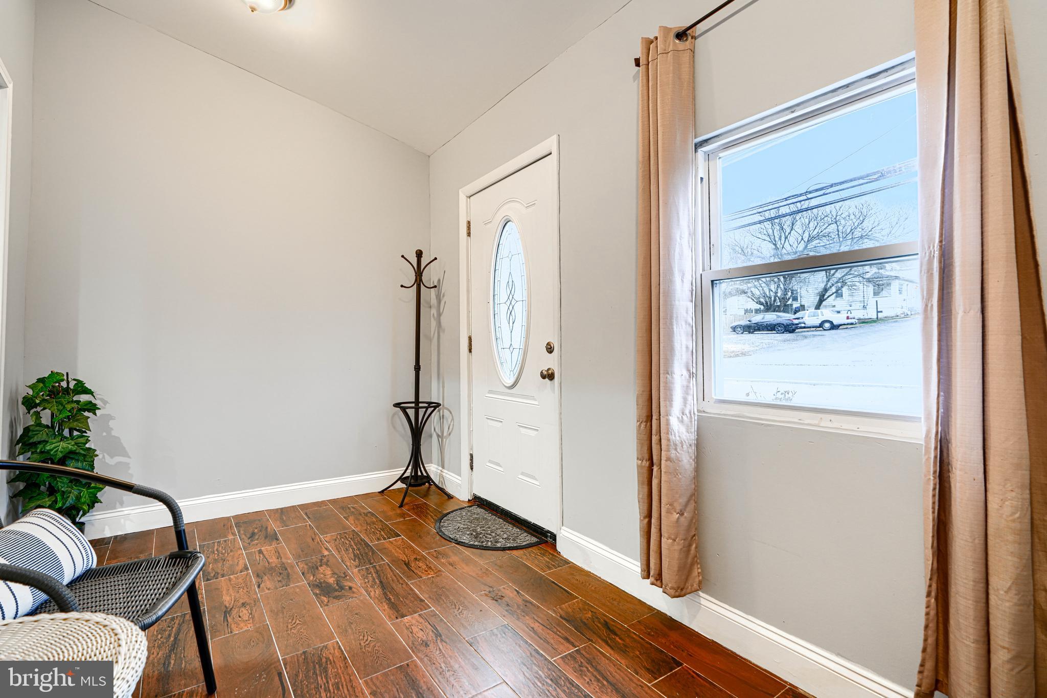 619 North Point Road Baltimore, MD 21224 - Photo 16 of 68 front door