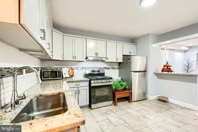 $385,000 | 619 North Point Road, Baltimore, MD 21224