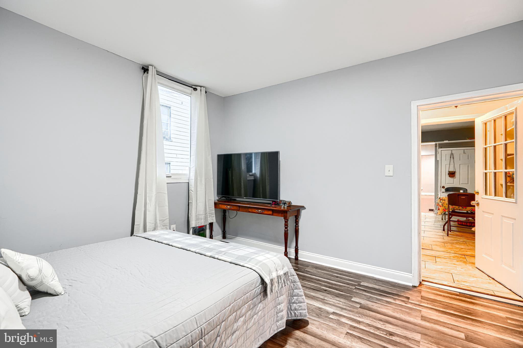 619 North Point Road Baltimore, MD 21224 - Photo 24 of 68