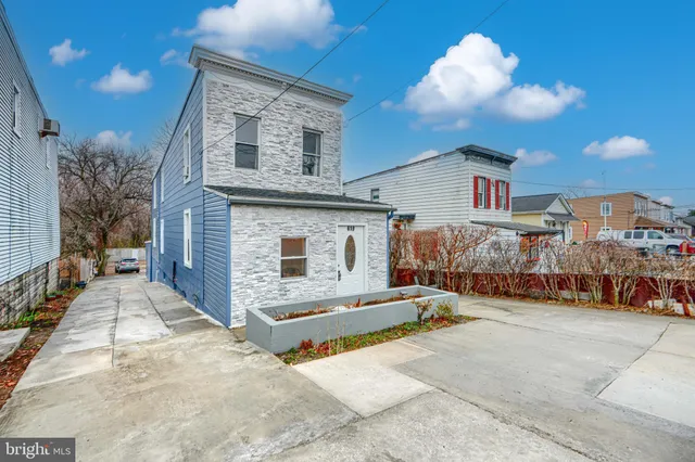 $385,000 | 619 North Point Road, Baltimore, MD 21224