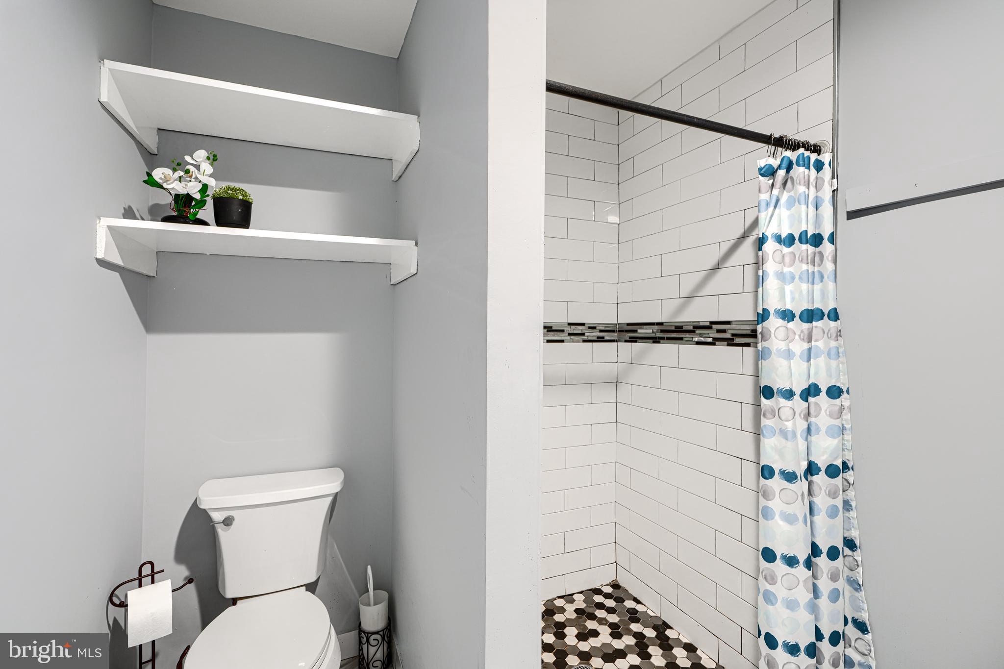 619 North Point Road Baltimore, MD 21224 - Photo 42 of 68