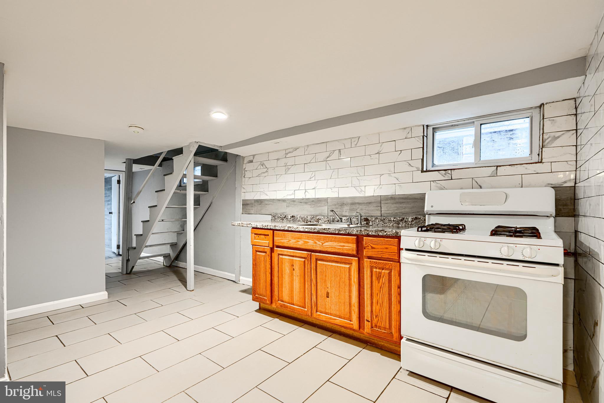 619 North Point Road Baltimore, MD 21224 - Photo 49 of 68