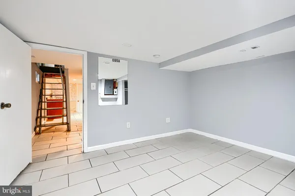 $350,000 | 619 North Point Road, Baltimore, MD 21224