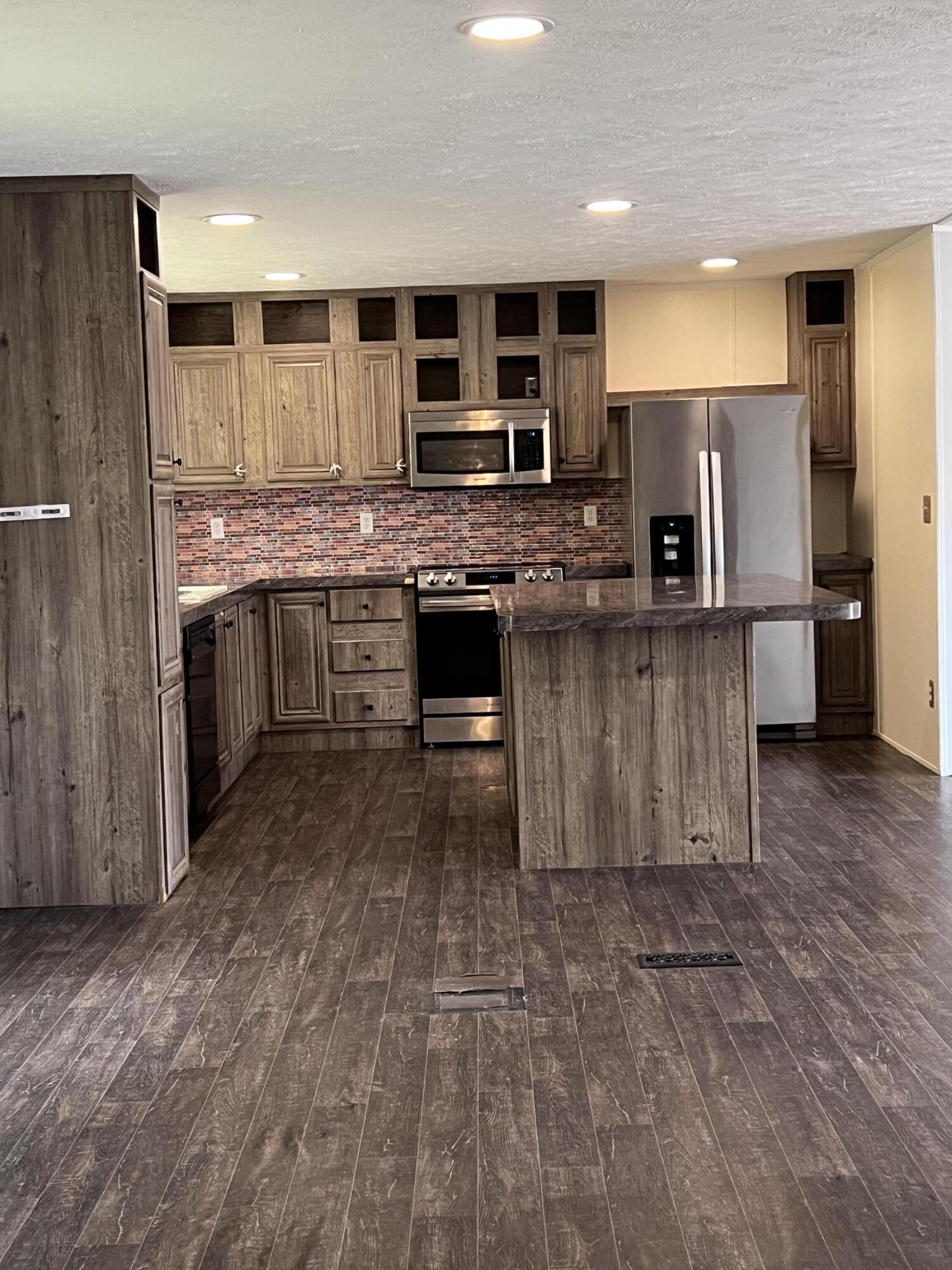 9095 Winchester Road Irvine, KY 40336 - Photo 58 of 78 IMG_1906(1)