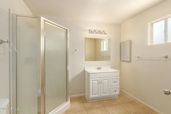 $2,400 | 550 West 19th Street, Tempe, AZ 85281