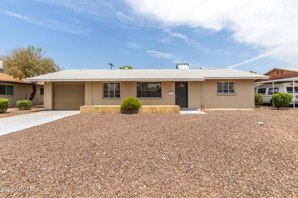 $2,400 | 550 West 19th Street, Tempe, AZ 85281