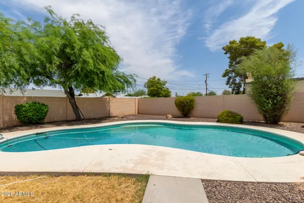 $2,400 | 550 West 19th Street, Tempe, AZ 85281