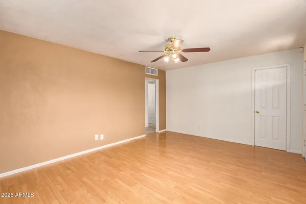 $2,400 | 550 West 19th Street, Tempe, AZ 85281