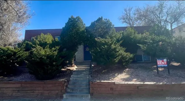 $1,350 | 1720 Chester Street, Unit 2, Aurora, CO 80010