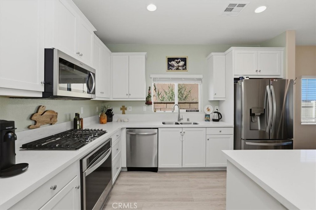 35216 Price Street Beaumont, CA 92223 - Photo 13 of 42