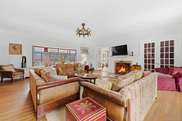 $1,395,000 | 5 Trinity Place, Cornwall, NY 12518