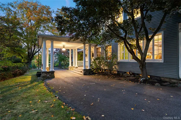 $1,395,000 | 5 Trinity Place, Cornwall, NY 12518