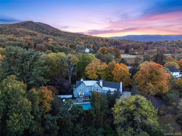 $1,395,000 | 5 Trinity Place, Cornwall, NY 12518