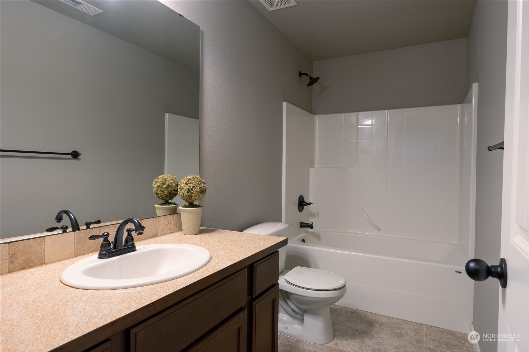 21028 40th Avenue Southeast Bothell, WA 98021 - Photo 23 of 25 Gallery Image 23