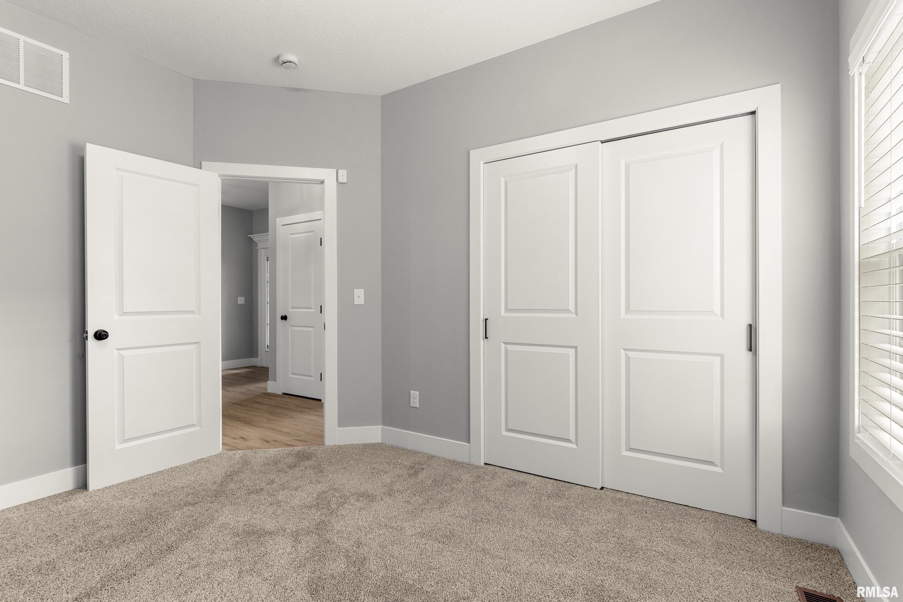 1700 Rustic Oak Drive Washington, IL 61571 - Photo 19 of 46