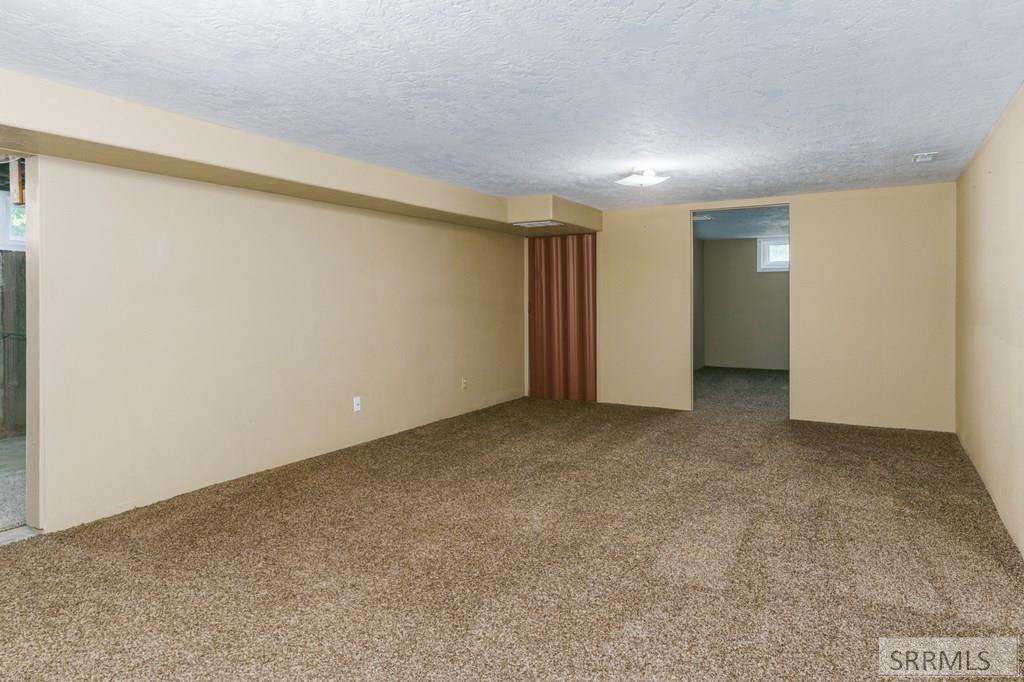 495 Packard Avenue Pocatello, ID 83201 - Photo 28 of 47