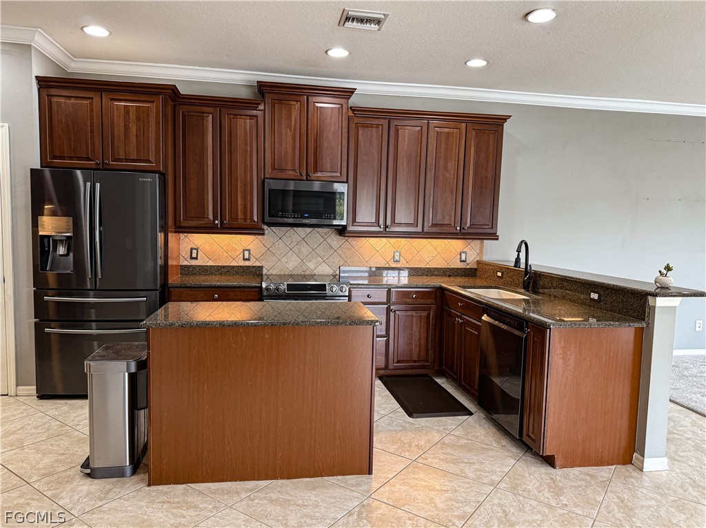 2822 Via Piazza Loop Fort Myers, FL 33905 - Photo 24 of 40