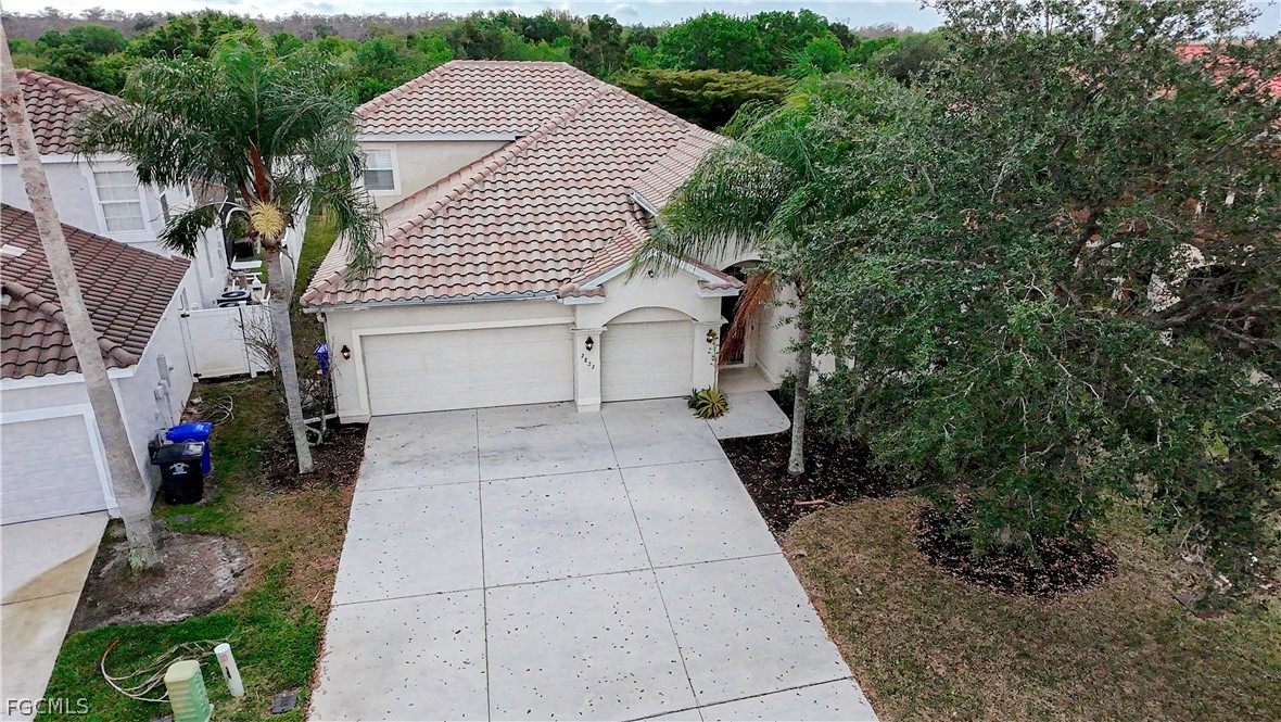 2822 Via Piazza Loop Fort Myers, FL 33905 - Photo 4 of 40
