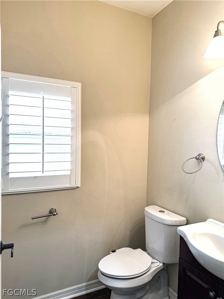2822 Via Piazza Loop Fort Myers, FL 33905 - Photo 10 of 40