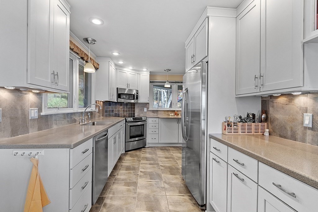 49 Arnold Road Pelham, MA 01002 - Photo 20 of 42