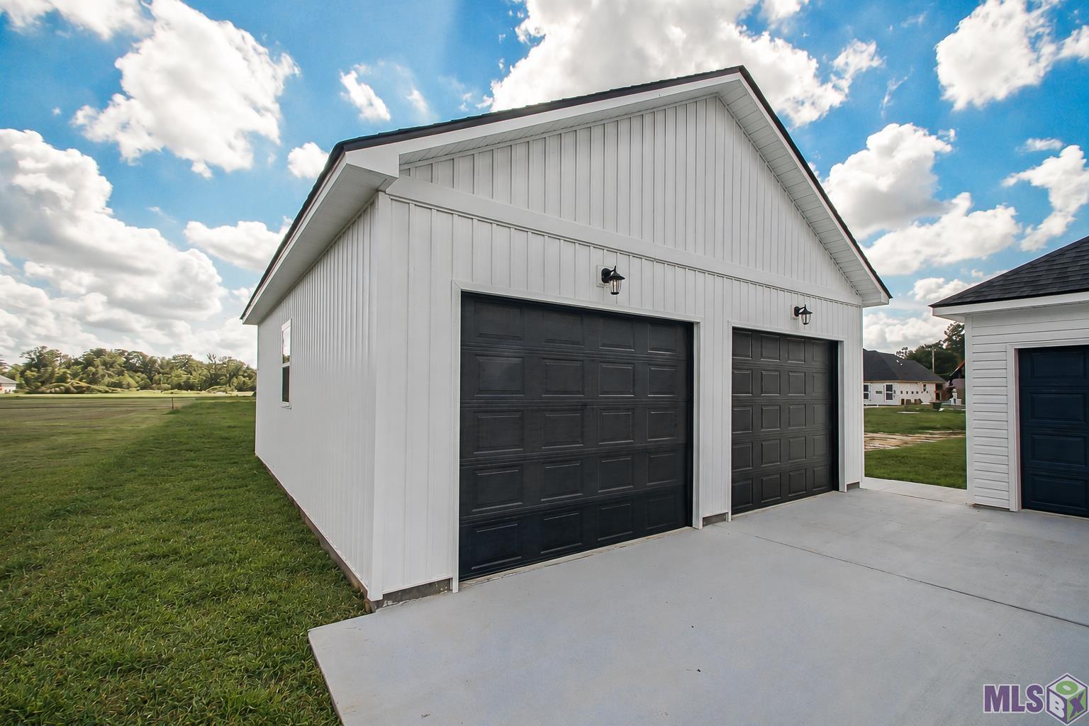17640 Watts Road Livingston, LA 70754 - Photo 3 of 20 Gallery Image 3