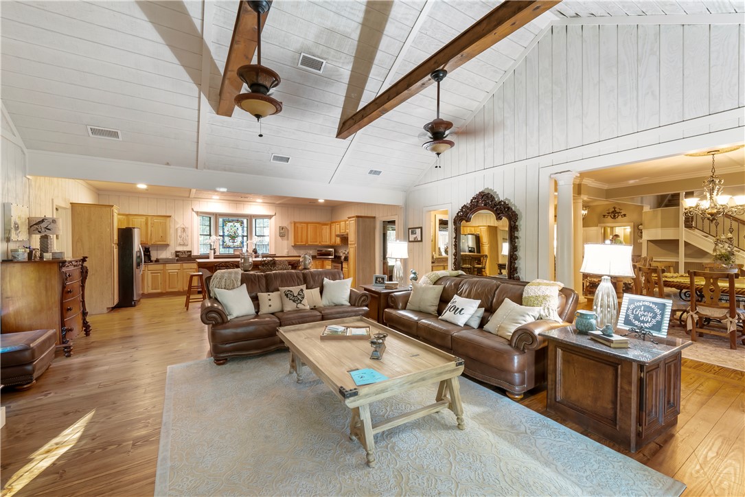 3321 Schulle Road Round Top, TX 78954 - Photo 13 of 46 Gallery Image 13