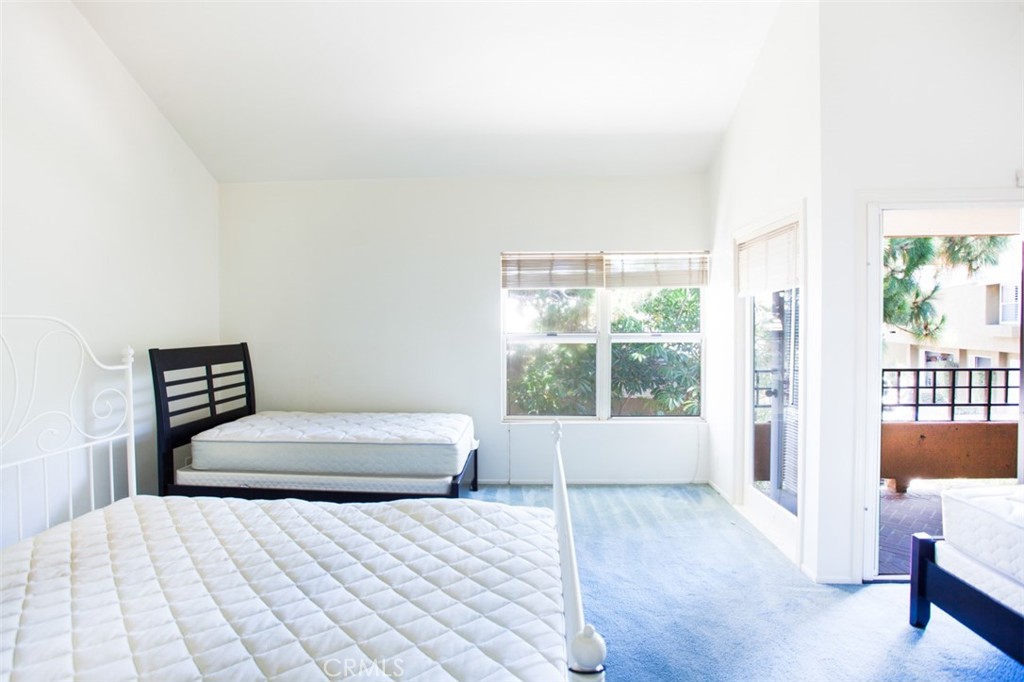 72 Vassar Aisle Irvine, CA 92612 - Photo 24 of 36