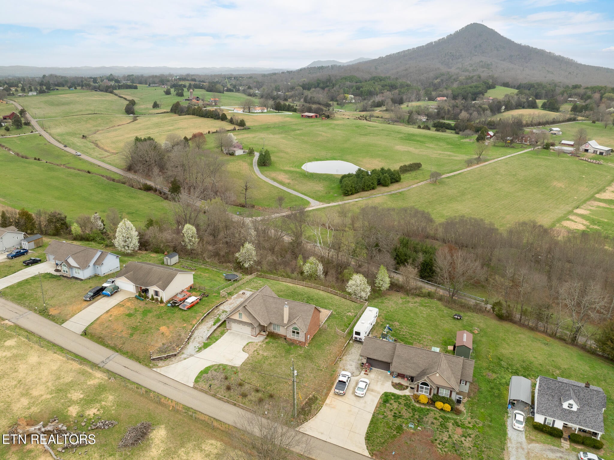 4316 McGinnis Road Corryton, TN 37721 - Photo 32 of 34 Gallery Image 32