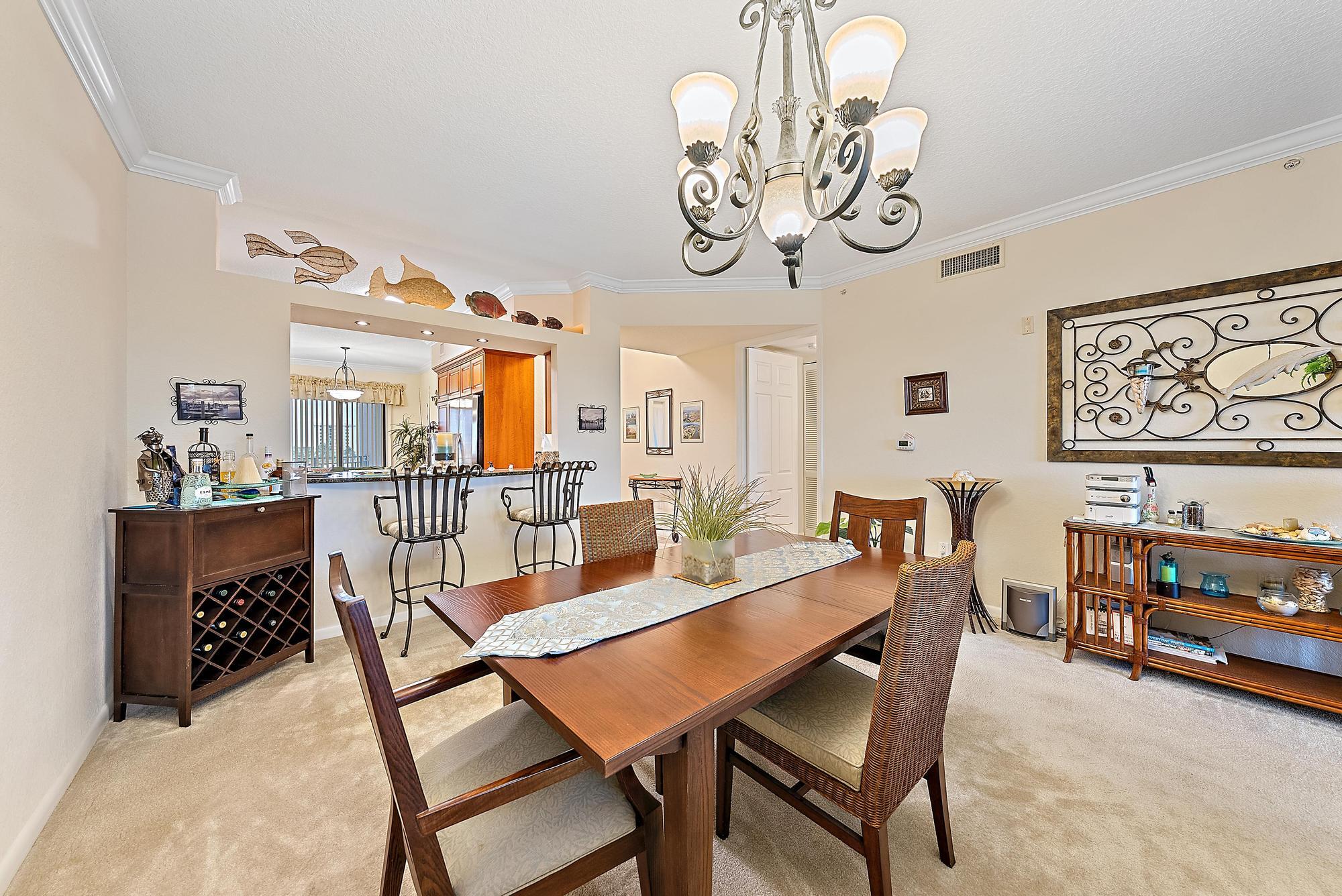 370 Golfview Road, Unit 502 North Palm Beach, FL 33408 - Photo 8 of 33 Dining