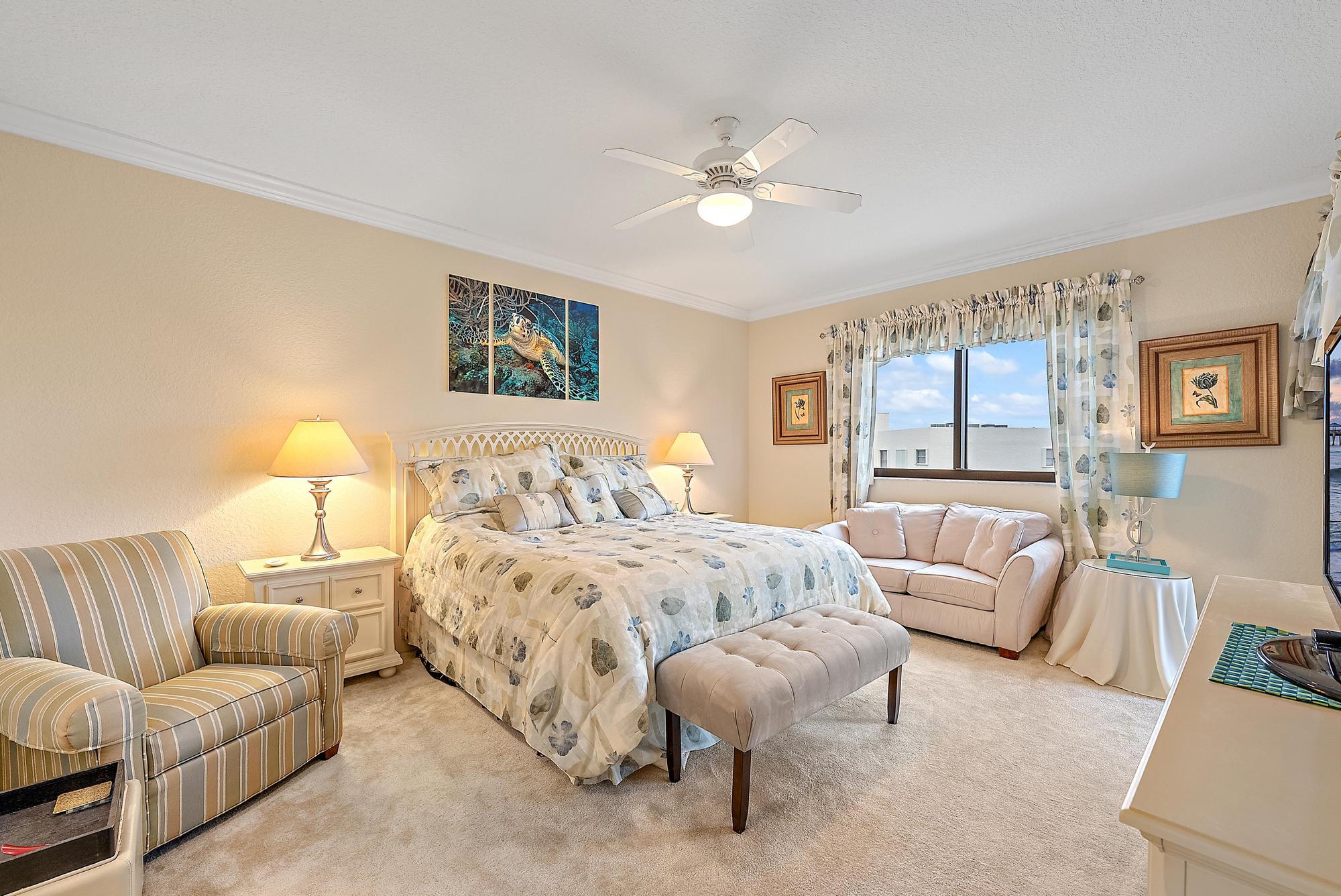 370 Golfview Road, Unit 502 North Palm Beach, FL 33408 - Photo 10 of 33 Primary Suite