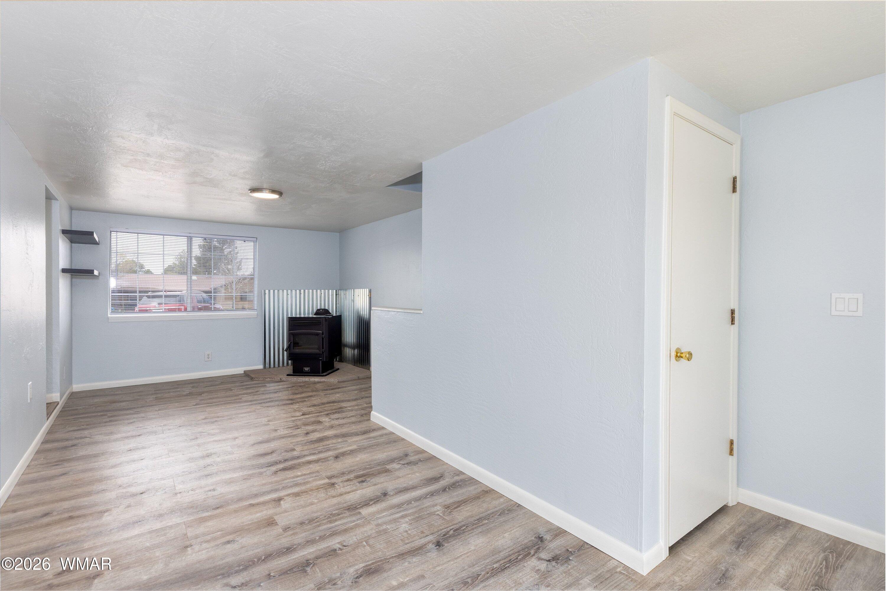 1075 Rim View Drive Show Low, AZ 85901 - Photo 7 of 22 Family Room
