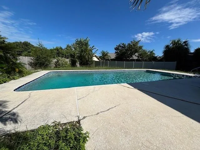 a view of outdoor space yard and entertaining space