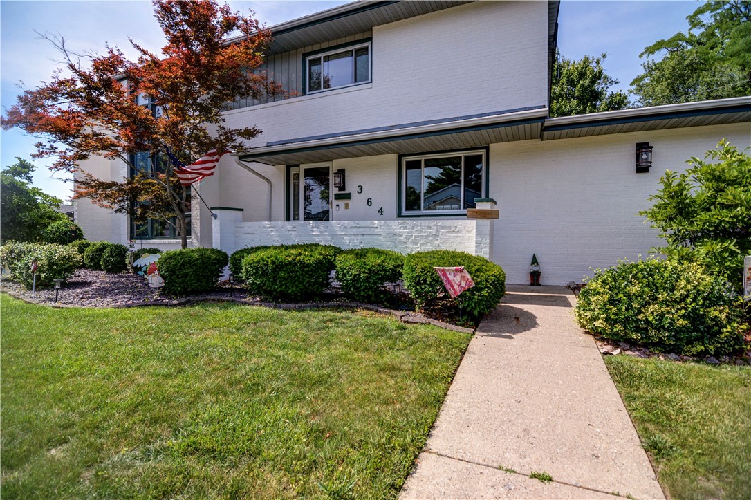 364 Point Bluff Drive Decatur, IL 62521 - Photo 4 of 40