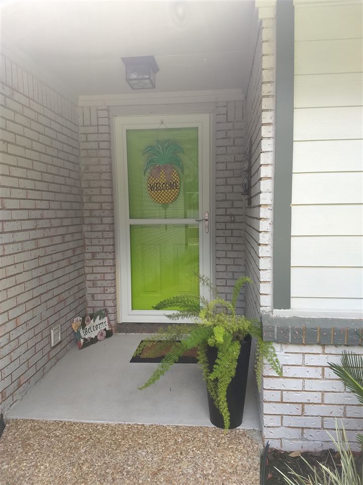 514 Stone House Road Tallahassee, FL 32301 - Photo 4 of 27 Gallery Image 4