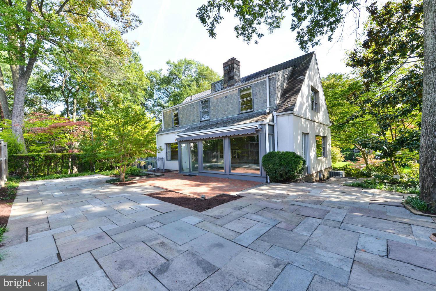 5001 Glenbrook Road Northwest Washington, DC 20016 - Photo 5 of 22 Exterior (Rear)