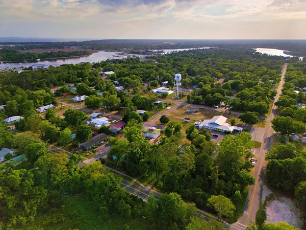 $30,000 | 605 Tallahassee Street, Carrabelle, FL 32322