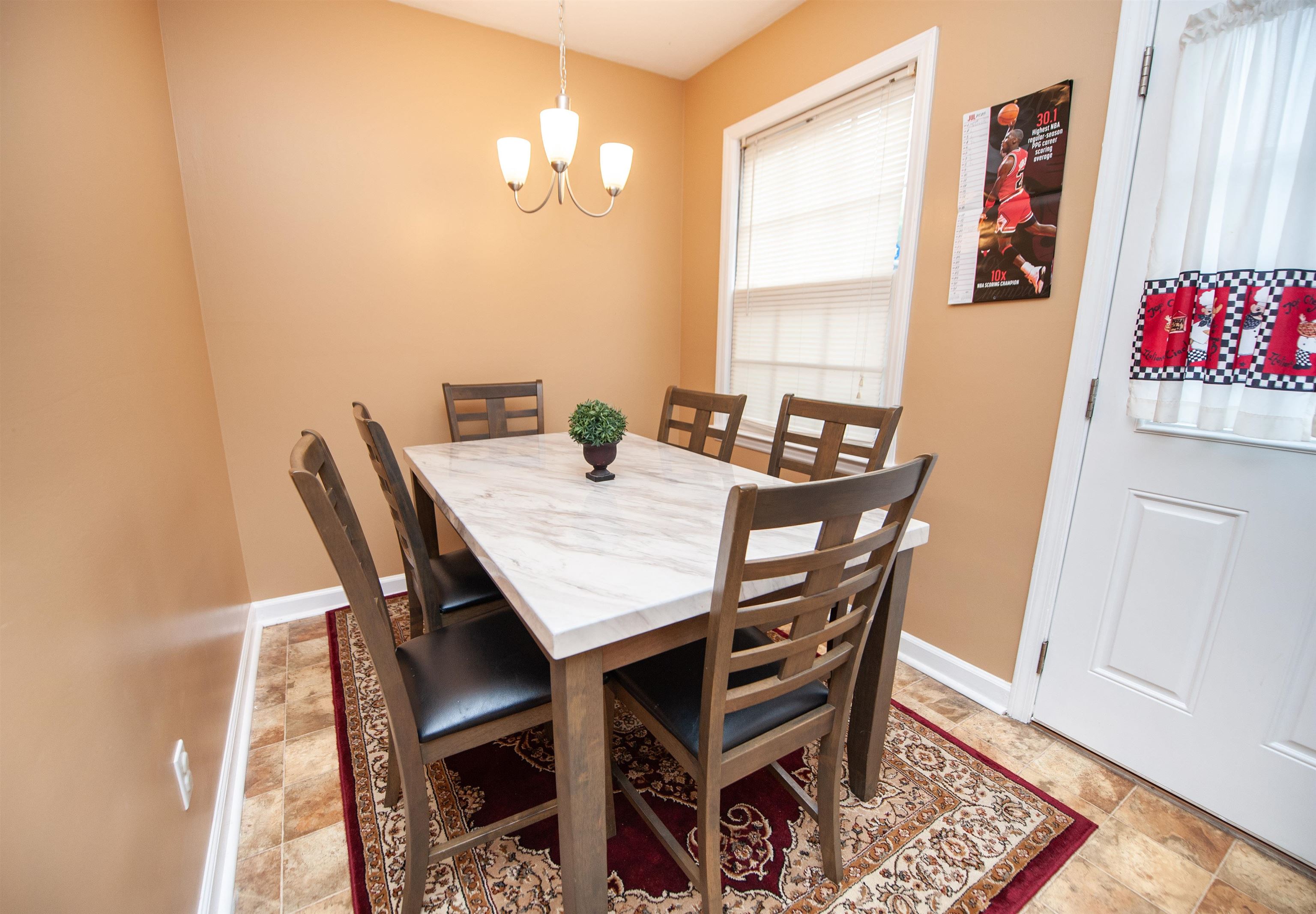 1470 Dover Road Spartanburg, SC 29301 - Photo 6 of 23