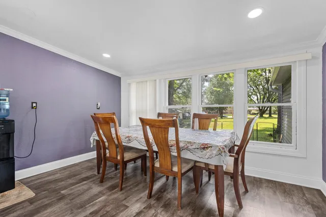 $295,000 | 611 West Fulton Street, Waupaca, WI 54981